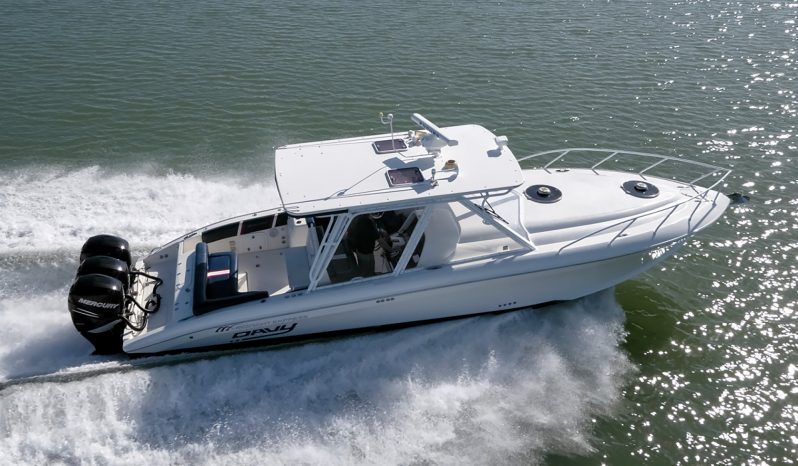 Midnight Express 37 Cabin full
