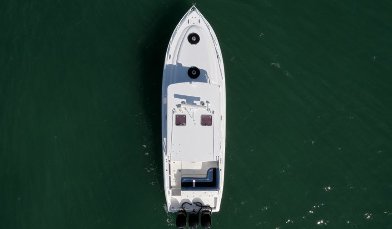 Midnight Express 37 Cabin full