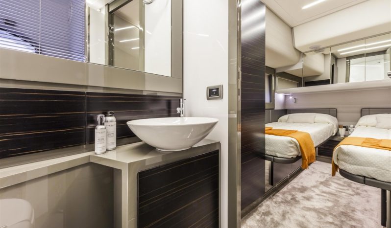 Pershing 62 full