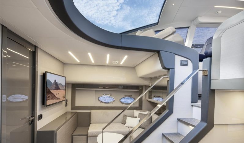 Pershing 62 full