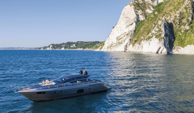 Pershing 62 full