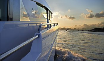 Delta Powerboats 54 Carbon full