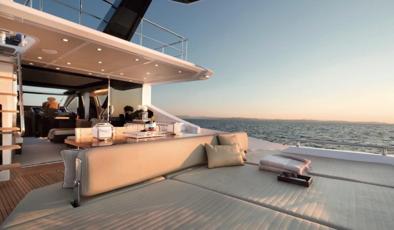 Azimut 77S full