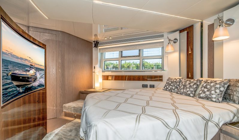 Azimut S7 full