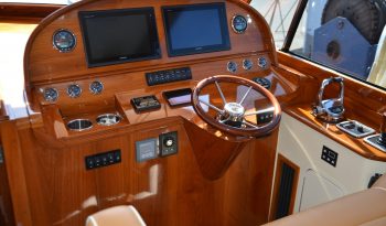 Hinckley Sport 40C full