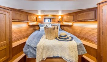 Hinckley Talaria 48 MKII full