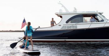 Hinckley Yachts Talaria43 17 640x427 1