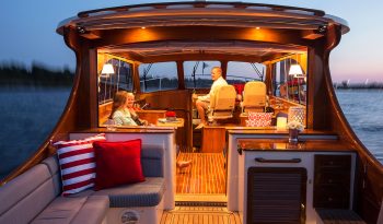 Hinckley Talaria 43 MKII full