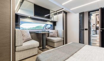 Pershing 5X full