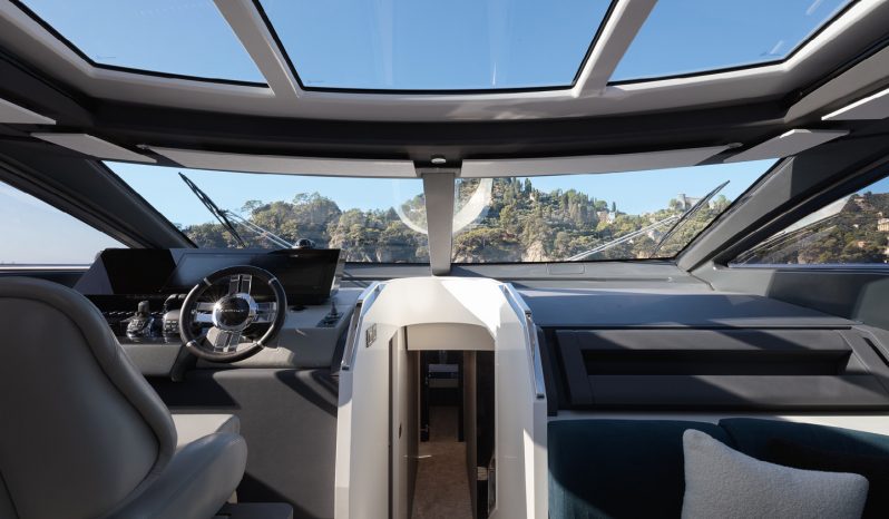 Azimut S8 full