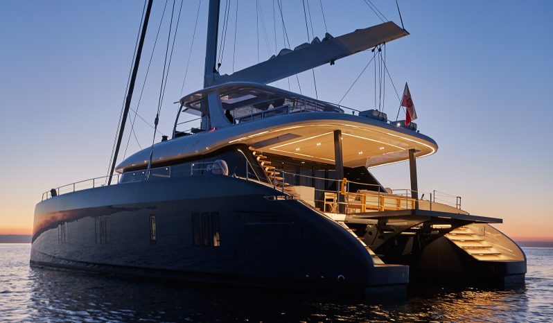 Sunreef 80 Carbon Line full